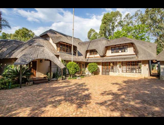 4 BEDROOM HOUSE FOR SALE IN BEAULIEU